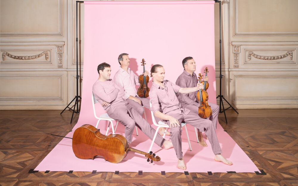 Photo promotionnelle pour la saison musicale du Quatuor Debussy, formation de musique classique.