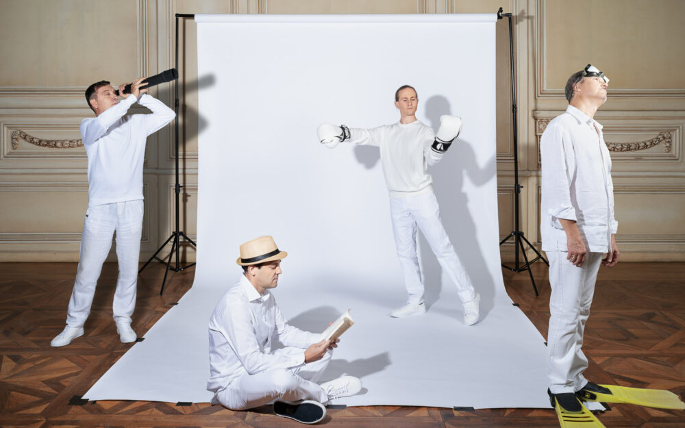 Photo promotionnelle pour la saison musicale du Quatuor Debussy, formation de musique classique.