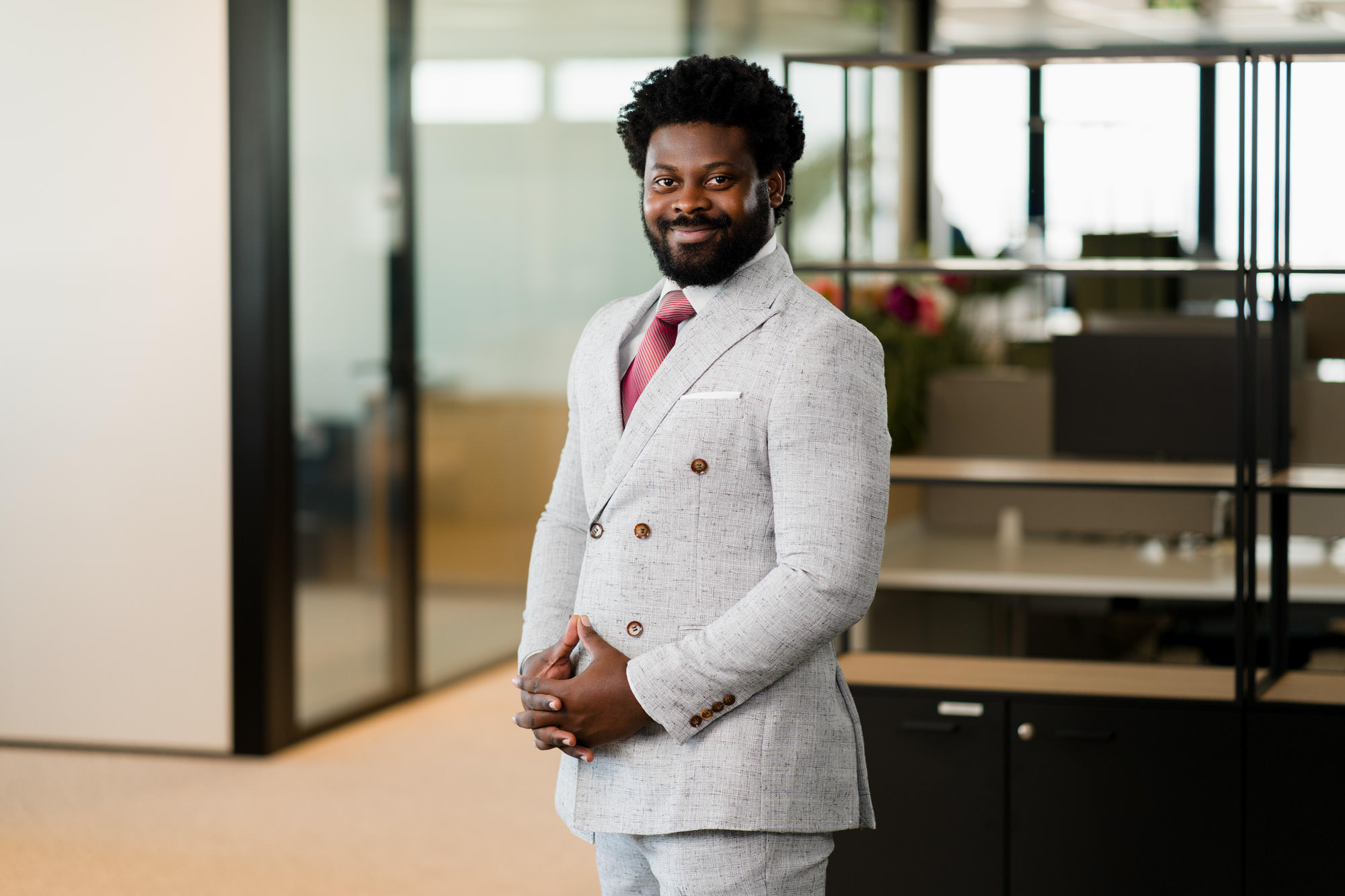 Trombinoscope en environnement : portrait corporate sur site à Lyon (Deloitte, To-Lyon).