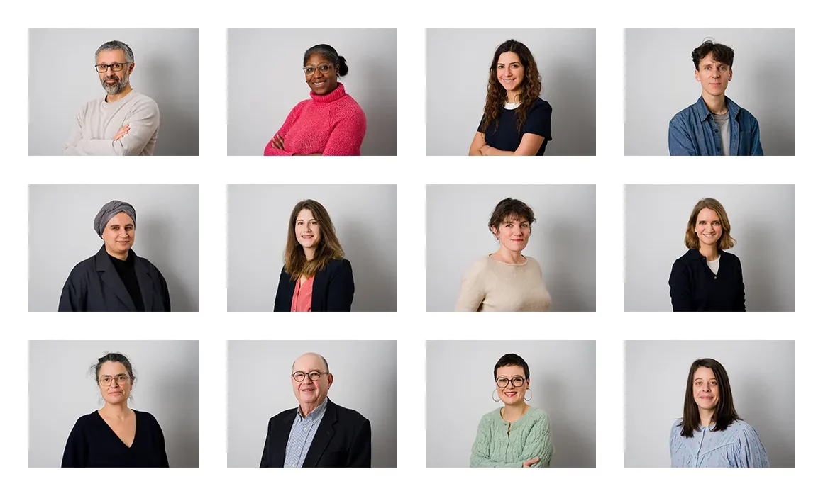 Exemple de trombinoscope d’entreprise avec portraits corporate sur fond gris, présentés en grille