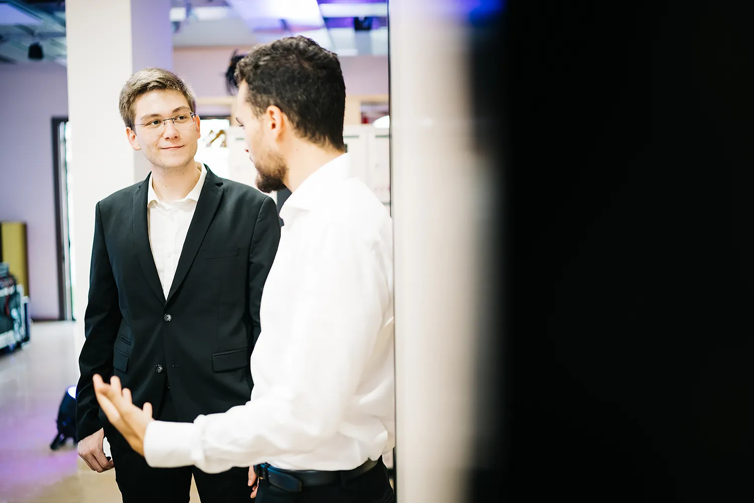 Reportage photo événementiel. Photographie réalisée pour la société Mantu à l'occasion de l'inauguration de ses nouveaux locaux sur Lyon. Cette photo a été prise par le photographe Olivier Ramonteu.