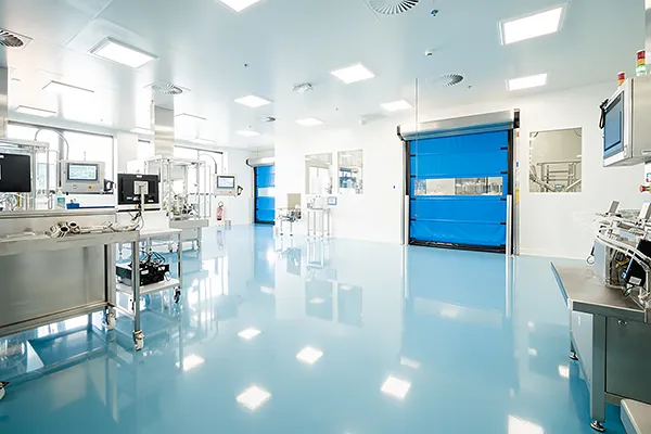 Porte industrielle en zone technique – MAVIFLEX